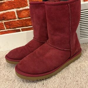 Burgundy Classic Boots UGG size 7